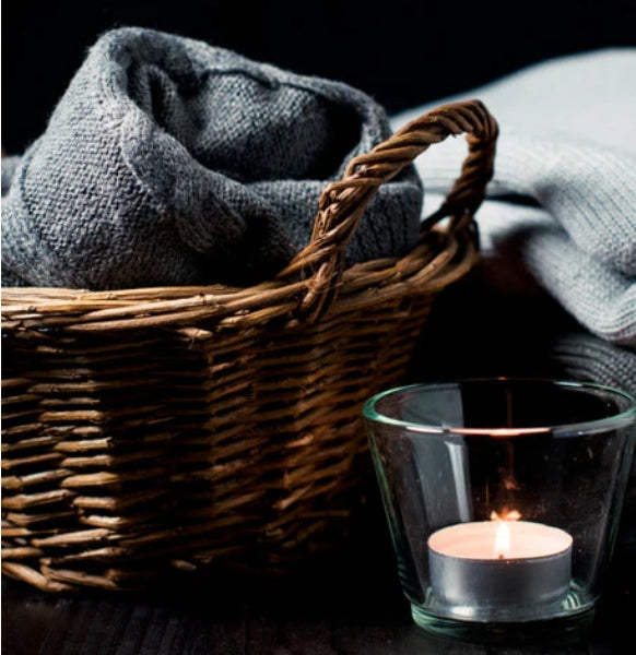 Laundry Day 8 oz. Hand Poured Wood Wick Candle